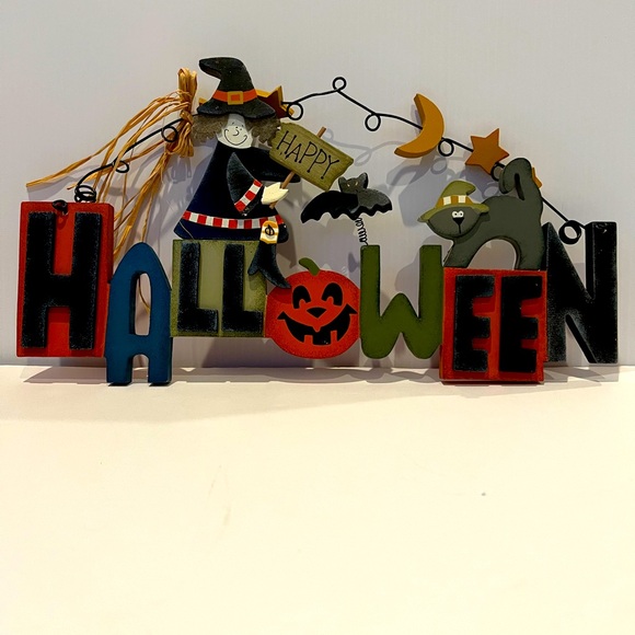 Other - Whimsical Happy Halloween Sign- NWOT